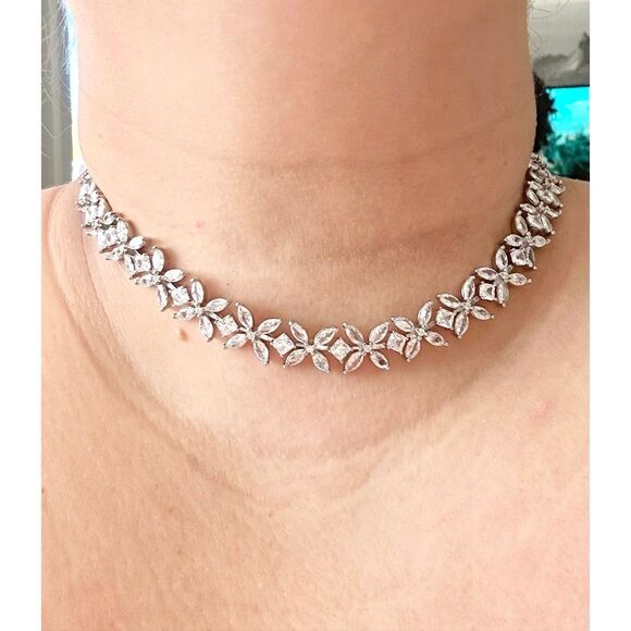 Cubic zirconia Victoria flower statement necklace - Picture 9 of 11